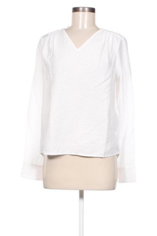 Дамска блуза Vero Moda, Размер S, Цвят Бял, Цена 13,80 лв.