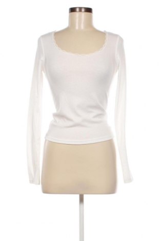Γυναικεία μπλούζα Vero Moda, Μέγεθος XS, Χρώμα Λευκό, Τιμή 5,45 €