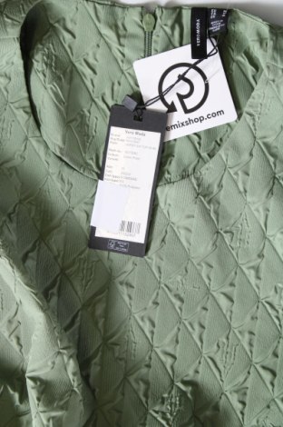 Дамска блуза Vero Moda, Размер M, Цвят Зелен, Цена 24,84 лв.