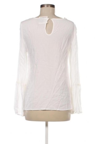 Damen Shirt Vero Moda, Größe S, Farbe Weiß, Preis € 2,99