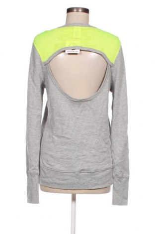 Damen Shirt Victoria Sport by Victoria's Secret, Größe S, Farbe Grau, Preis 3,48 €