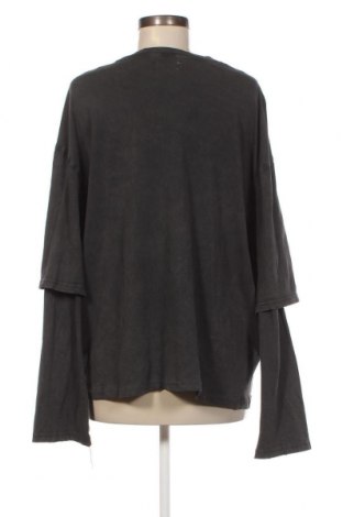 Damen Shirt Weekday, Größe L, Farbe Grau, Preis € 11,86