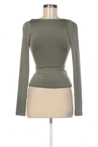 Дамска блуза Weekday, Размер XS, Цвят Зелен, Цена 9,20 лв.