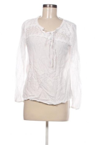 Γυναικεία μπλούζα Yessica, Μέγεθος S, Χρώμα Λευκό, Τιμή 11,75 €