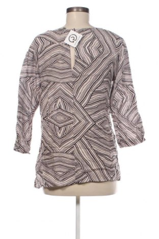 Γυναικεία μπλούζα Ze-Ze, Μέγεθος M, Χρώμα Πολύχρωμο, Τιμή 2,82 €