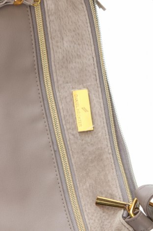 Дамска чанта Daniel Hechter, Цвят Сив, Цена 54,72 лв.
