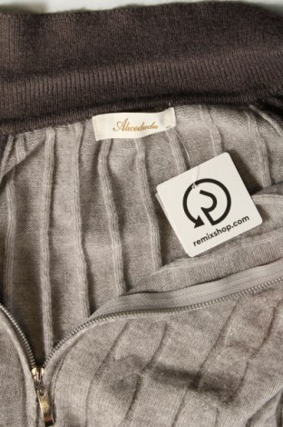 Damen Strickjacke, Größe M, Farbe Grau, Preis 8,88 €