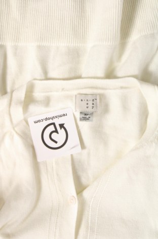 Damen Strickjacke A New Day, Größe XS, Farbe Weiß, Preis € 8,88
