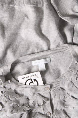 Damen Strickjacke New York & Company, Größe S, Farbe Grau, Preis 7,42 €