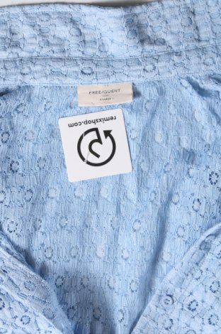Γυναικείο πουκάμισο Free Quent, Μέγεθος XL, Χρώμα Μπλέ, Τιμή 9,39 €