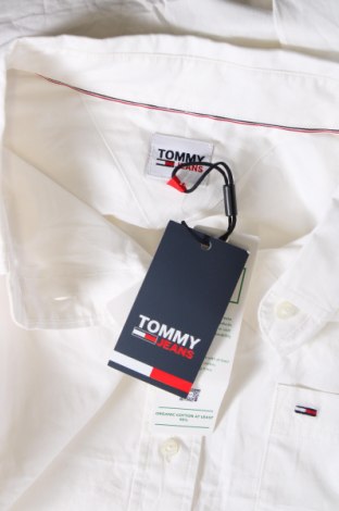 Дамска риза Tommy Jeans, Размер 3XL, Цвят Бял, Цена 156,00 лв.