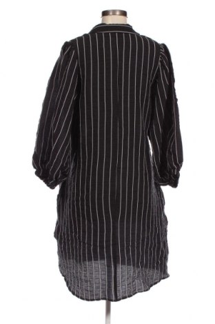 Γυναικείο πουκάμισο mbyM, Μέγεθος XL, Χρώμα Μαύρο, Τιμή 13,36 €