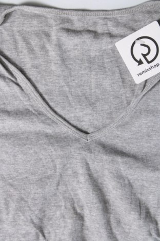 Γυναικείο t-shirt, Μέγεθος S, Χρώμα Γκρί, Τιμή 7,00 €