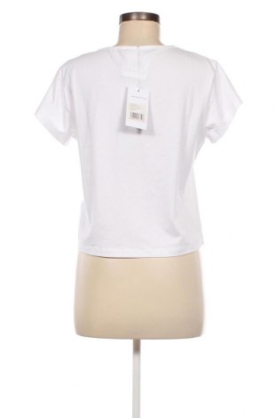 Дамска тениска About You, Размер XL, Цвят Бял, Цена 31,00 лв.