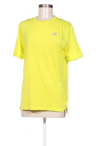 Дамска тениска New Balance, Размер M, Цвят Зелен, Цена 14,50 лв.
