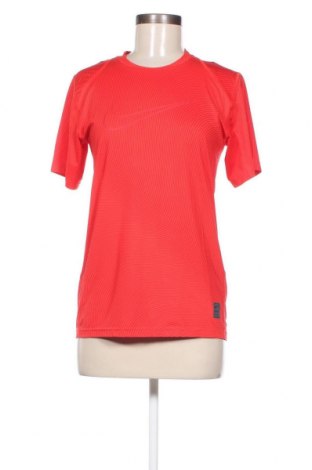 Dámské tričko Nike, Velikost XL, Barva Červená, Cena  205,00 Kč