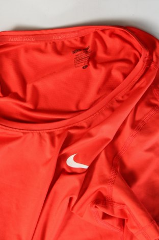 Damen T-Shirt Nike, Größe L, Farbe Rot, Preis € 18,79