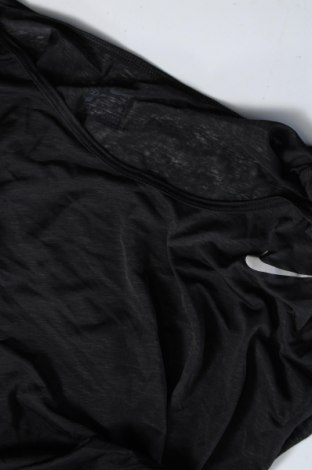 Női póló Nike, Méret S, Szín Fekete, Ár 5 474 Ft