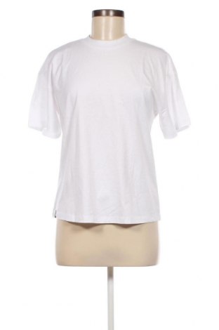 Дамска тениска ONLY, Размер S, Цвят Бял, Цена 17,05 лв.