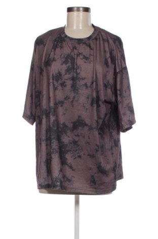 Γυναικείο t-shirt SHEIN, Μέγεθος XL, Χρώμα Πολύχρωμο, Τιμή 6,65 €