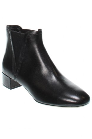 Dámské boty  Clarks, Velikost 38, Barva Černá, Cena  1 536,00 Kč