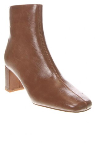 Botine de damă Head Over Heels, Mărime 40, Culoare Maro, Preț 230,27 Lei