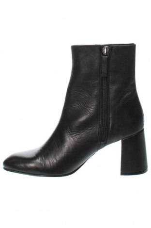 Damen Stiefeletten Jonak, Größe 37, Farbe Schwarz, Preis 80,62 €