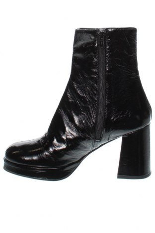Dámské boty  Jonak, Velikost 39, Barva Černá, Cena  2 834,00 Kč