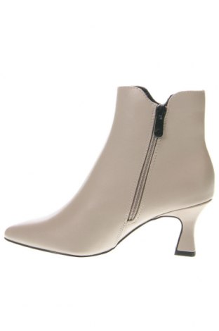 Botine de damă Marco Tozzi, Mărime 37, Culoare Bej, Preț 161,19 Lei