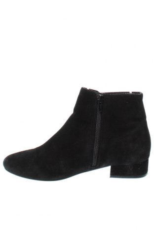 Damen Stiefeletten Ochnik, Größe 38, Farbe Schwarz, Preis € 44,56