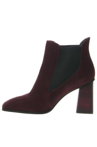 Damen Stiefeletten Paco Gil, Größe 39, Farbe Lila, Preis 61,47 €