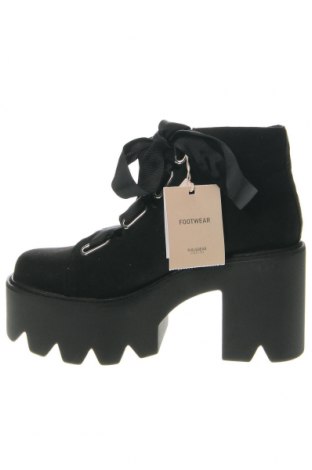 Botine de damă Pull&Bear, Mărime 35, Culoare Negru, Preț 253,29 Lei