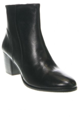 Damen Stiefeletten SPM, Größe 39, Farbe Schwarz, Preis € 61,47