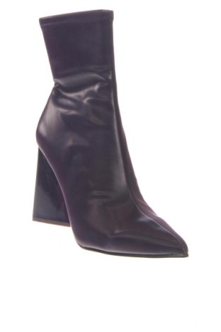 Botine de damă Steve Madden, Mărime 38, Culoare Mov, Preț 322,70 Lei