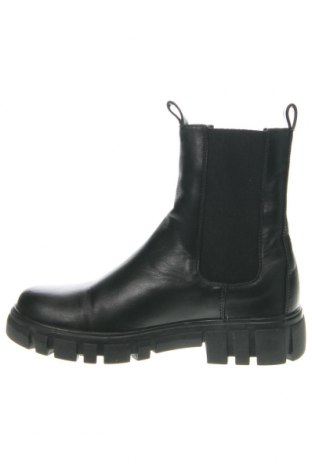 Botine de damă Vero Moda, Mărime 38, Culoare Negru, Preț 152,96 Lei