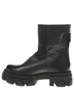 Dámské boty  Steve Madden, Velikost 39, Barva Černá, Cena  1 536,00 Kč
