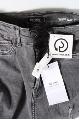 Damen Jeans Bershka, Größe XS, Farbe Grau, Preis 7,68 €
