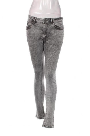 Damen Jeans Bershka, Größe L, Farbe Grau, Preis € 8,07
