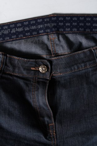 Dámske džínsy  C&A, Veľkosť XL, Farba Modrá, Cena  7,56 €