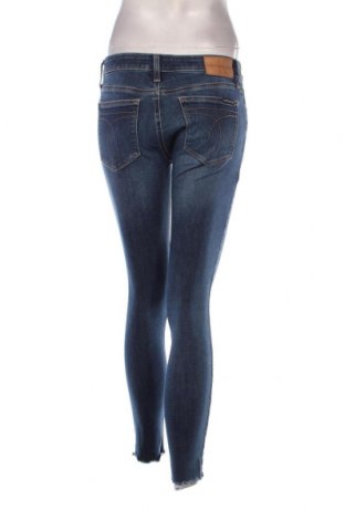 Γυναικείο Τζίν Calvin Klein, Μέγεθος S, Χρώμα Μπλέ, Τιμή 25,95 €