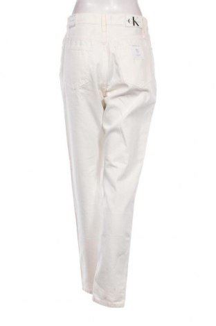 Γυναικείο Τζίν Calvin Klein Jeans, Μέγεθος L, Χρώμα Λευκό, Τιμή 48,25 €
