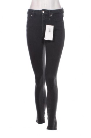 Дамски дънки Calvin Klein Jeans, Размер M, Цвят Черен, Цена 78,00 лв.