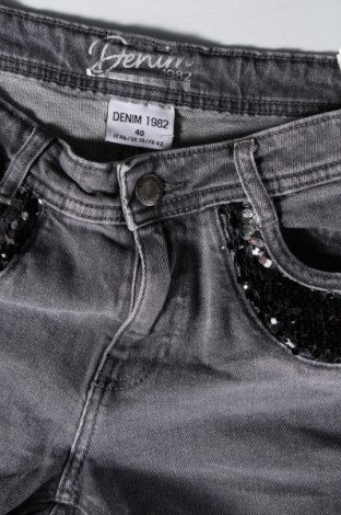 Γυναικείο Τζίν Denim 1982, Μέγεθος M, Χρώμα Γκρί, Τιμή 7,49 €