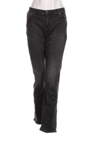 Dámske džínsy  Edc By Esprit, Veľkosť XL, Farba Sivá, Cena  9,30 €