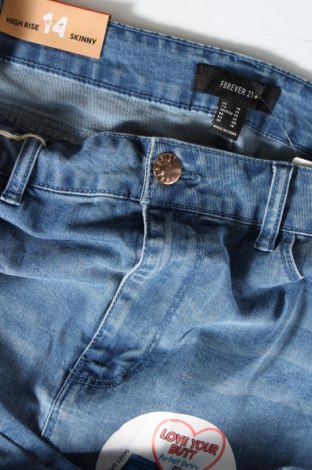 Damen Jeans Forever 21, Größe XL, Farbe Blau, Preis 24,11 €