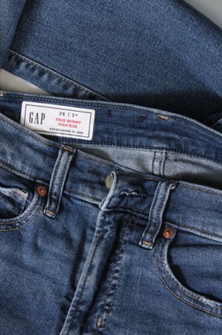 Dámske džínsy  Gap, Veľkosť S, Farba Modrá, Cena  5,44 €