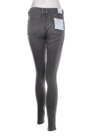 Damen Jeans Guess, Größe S, Farbe Grau, Preis 44,33 €