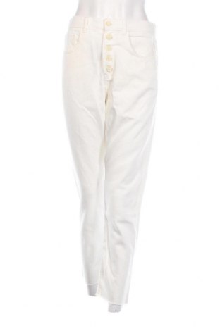 Damen Jeans Guido Maria Kretschmer for About You, Größe M, Farbe Weiß, Preis 21,57 €