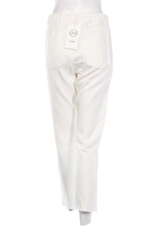 Damen Jeans Guido Maria Kretschmer for About You, Größe M, Farbe Weiß, Preis € 9,59