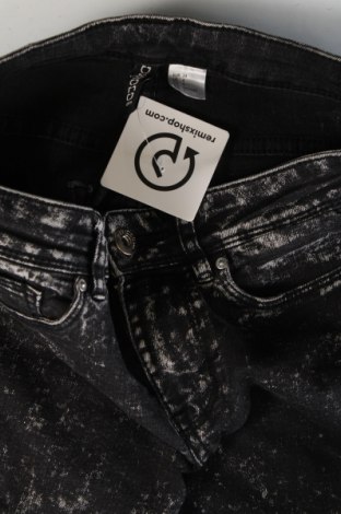 Damen Jeans H&M Divided, Größe XS, Farbe Schwarz, Preis € 7,56